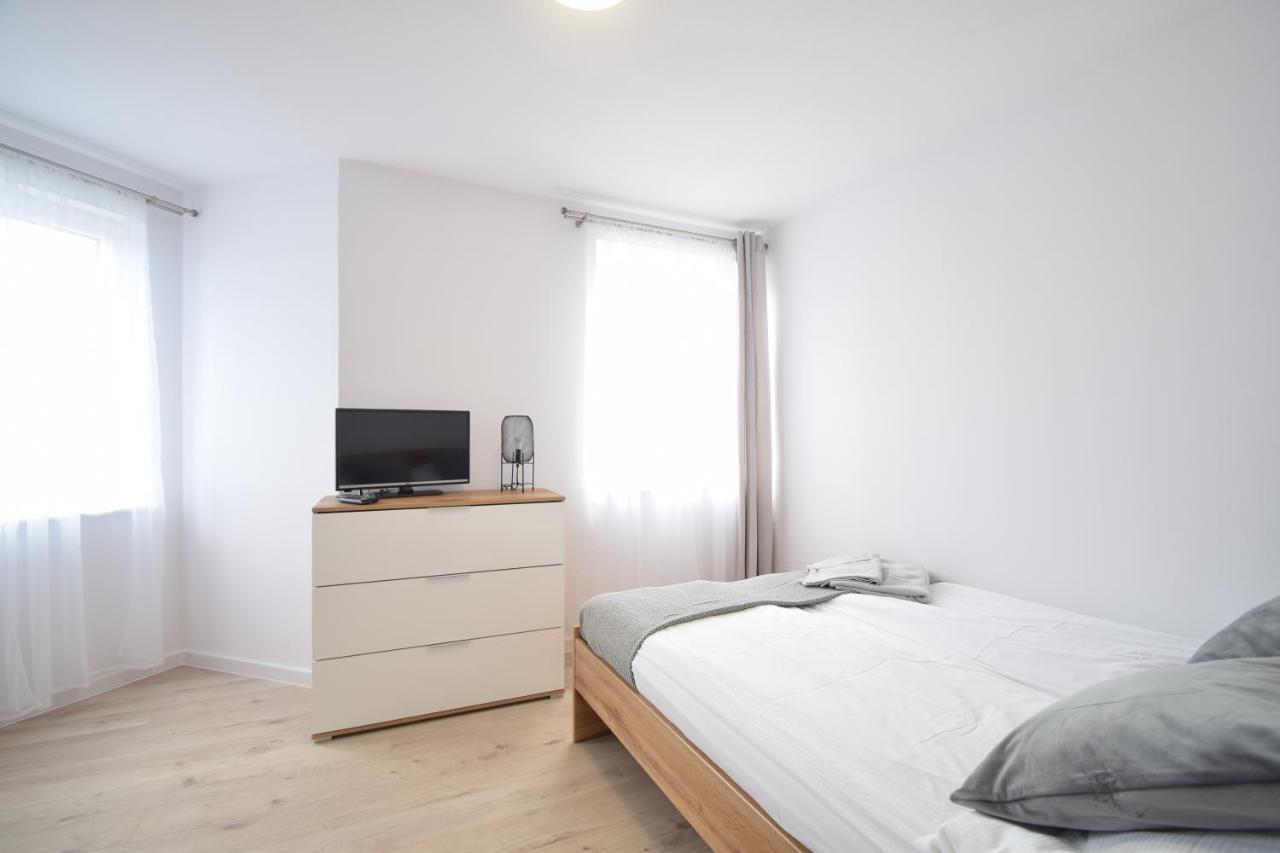 Apartment Ada *