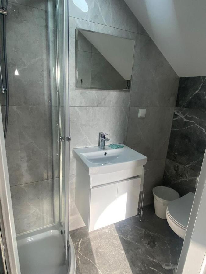 Ada Apartment *